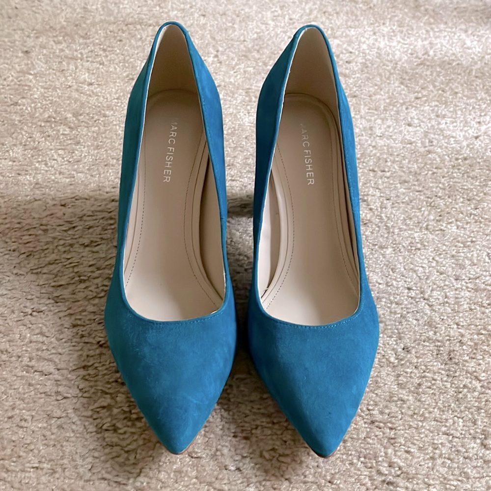 Marc Fisher teal blue Viviene block heel pump